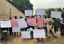 ‘Enough Is Enough’: Bakoteh Residents Storm Dumpsite in Fiery Protest Over Toxic Stench and Health Crisis