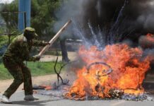 Protest outside Kenya’s planned US Ebola quarantine centre