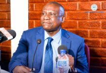 Central Bank orders banks to replace foreign staff by year-end